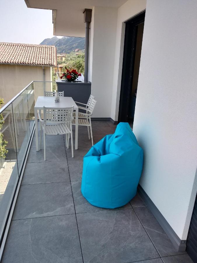 Blue Sky Garda - Zaffiro Apartment Малчезине Екстериор снимка